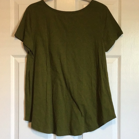 Set of 4 Short Sleeve Shirts - Picture 5 of 13